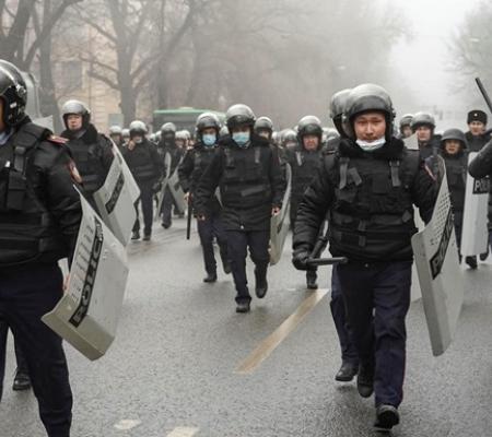 В Казахстане задержали 3,7 тысяч человек