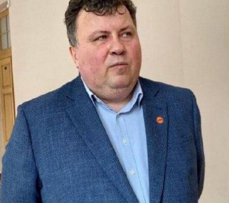 Секс-скандал Бугрова не в масть Стефанчуку, который почти выдавил Шкарлета 