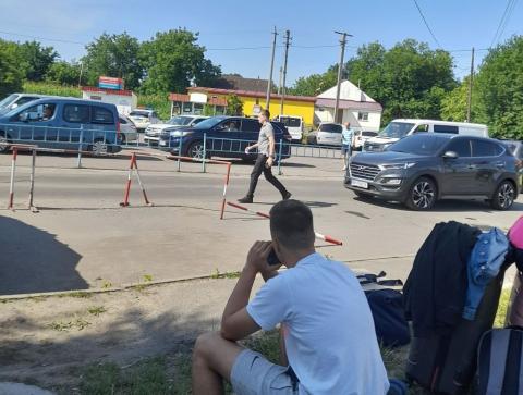 Голова Сумської облорганізації партії «Слуга Народу» М. Ананченко організував схему незаконного виїзду українських чоловіків закордон  - НАЗК